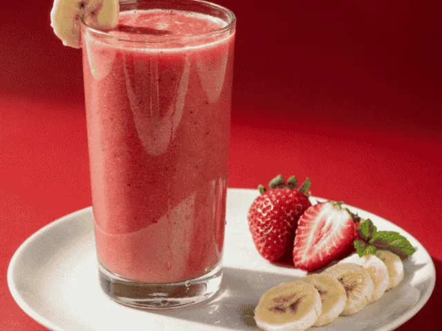 Wawa Strawberry Banana Smoothie